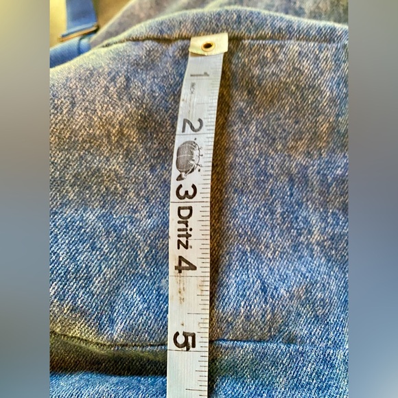 🔥Upcycled Denim Backpack🔥 - Picture 14 of 15